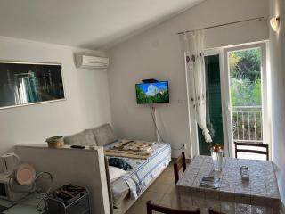 Apartments with parking space Nemira, Omis - 21891 - Omiš - 9