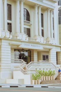 Uptown Parksuites 1BR with Wi-Fi, Free Netflix, Washer & Pool View - Manila - 2