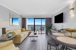 Seaside Oasis Oceanfront with Balcony 1124 - Myrtle Beach - 2