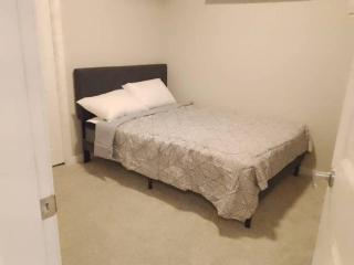 Like cozy place - Calgary - 1