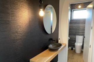 Luxurious Lake and Alpine Views - Wanaka - 3