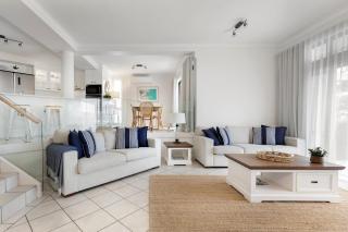 1 Craiglea Lodge Prime Location Right at the Beach Views Pool - 2