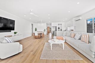 Beach House On Milkypine - 8