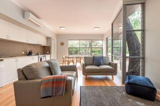 On The Bay - Quindalup - 2