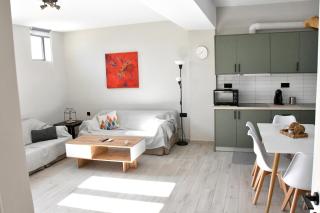 Polles Εlies Cozy Αpartment - 1