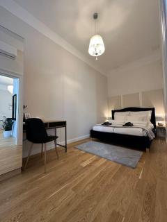 The Pearl - Budapest - 7