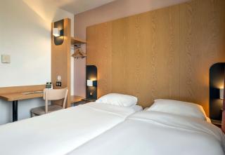 B&B HOTEL Niort Marais Poitevin Est - 3