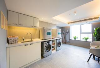 Atour Hotel Shenyang Olympic Yingpan Street - 1