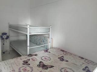 Apto 01 Dorm Aconchegante Vila Ocian com Wi-Fi e Churrasqueira na Sacada - 6