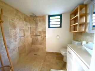 Ti Eden Zen by Ti Pêcheurs Face à l'océan - Saint-Pierre - 3