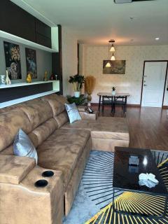 Seven eleven condo - 9