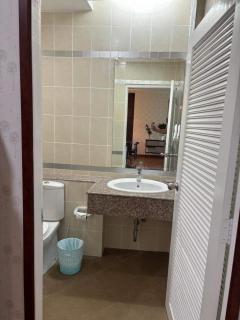 Seven eleven condo - 5