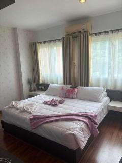 Seven eleven condo - 6