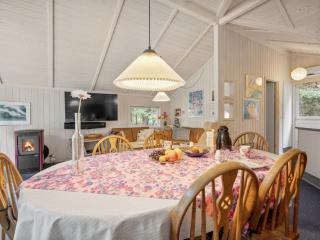 Holiday Home Alaine - 850m from the sea by Interhome - Mølby - 6
