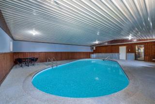 Travelodge by Wyndham Livingston - Livingston - 5