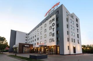 Vienna House Easy by Wyndham Bucharest Airport - Otopeni - 9