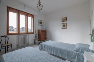 Comfy Flat Steps Away from Siena Station! - Siena - 2
