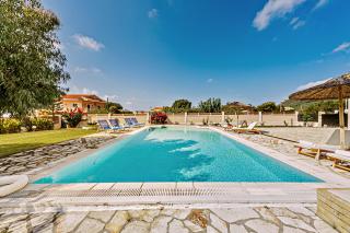 Skidi Beach house - 5