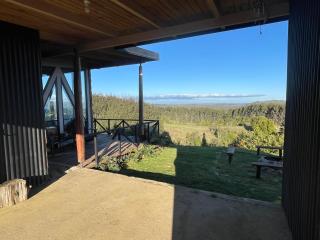 Increíble casa con vista a la Bahía de Puerto Godoy, Maullin. - Maullín - 1