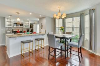 Kissimmee Condo with Perks 6 Mi to Disney World! - 9