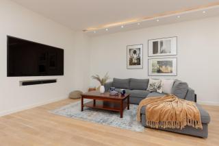 Cosy Apartments with Parking Wilanów by Noclegi Renters - Varsavia - 0