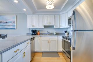 Walk to Ocean City Beach Family Condo with Pool - Ocean City - 7