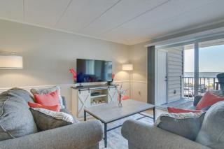 Walk to Ocean City Beach Family Condo with Pool - Ocean City - 2