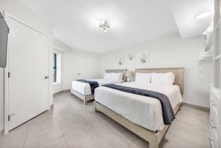 Amazing Saida beachfront 2 steps from amenities - 2