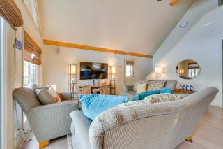 Luxe Lake Sinclair Living Private Dock and Beach! - Resseaus Crossroads - 8