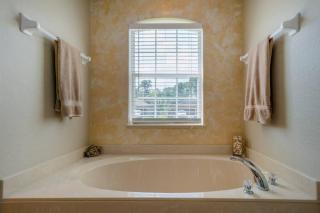 Elegant & Spacious Vacation Rental Single Family - 7