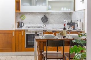 Angolo di Pace [*300mt Train Station*] Free WIFI and Car Parking - 5