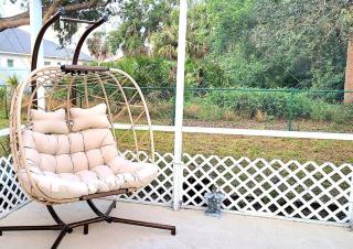 Peaceful Heated Pool Home For A Perfect Florida Retreat - Yonkers - 1