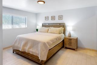 The Sailor's Perch, Unit 5 - 4