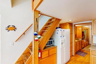 The Whale House - 1