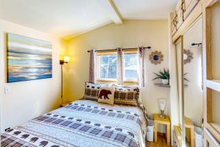 The Ocean Pearl - Carpenterville - 3