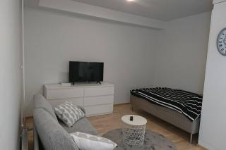 Studio Kakolanmäellä - Turku - 2