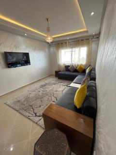 Luxury Center Town Apartment - Kenitra - 0
