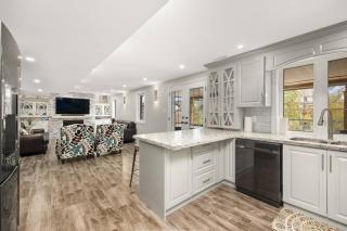 Walk-out Basement Apartment with Private Entrance - Brampton - 7