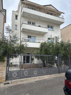 Brilant Apartament - Tirana - 0