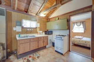 Stone Lake Cabin with Private Deck and Fire Pit! - 4