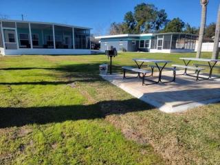 Camp St. Cabanas Unit 2 on Lake Dora - 6