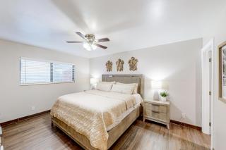 The Sailor's Perch, Unit 2 - 1