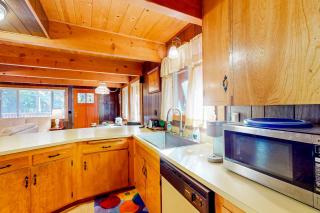 Tranquil Treehouse Haven - Tahoe City - 1