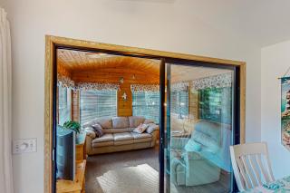 Drift Away Cabin - Carpenterville - 9