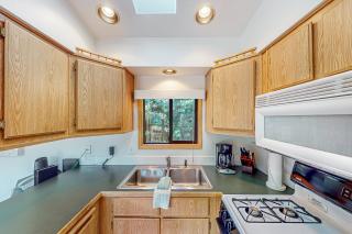 Drift Away Cabin - Carpenterville - 4