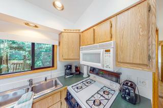 Drift Away Cabin - Carpenterville - 3