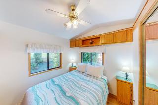 Drift Away Cabin - Carpenterville - 1