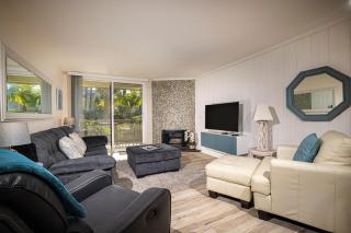 Oceanside Beach Condos - Oceanside - 6