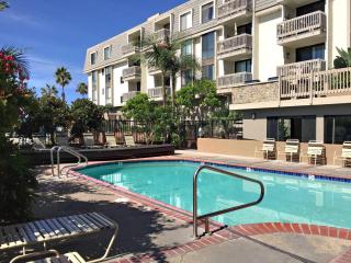 Oceanside Beach Condos - Oceanside - 4