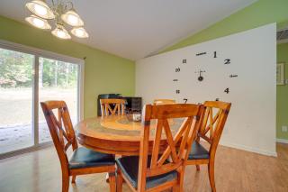 Candler Home with Large Deck Hike, Bike and Unwind! - Candler - 3